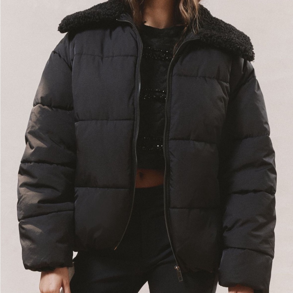 Black Puffer Jacket with Faux Fur Collar